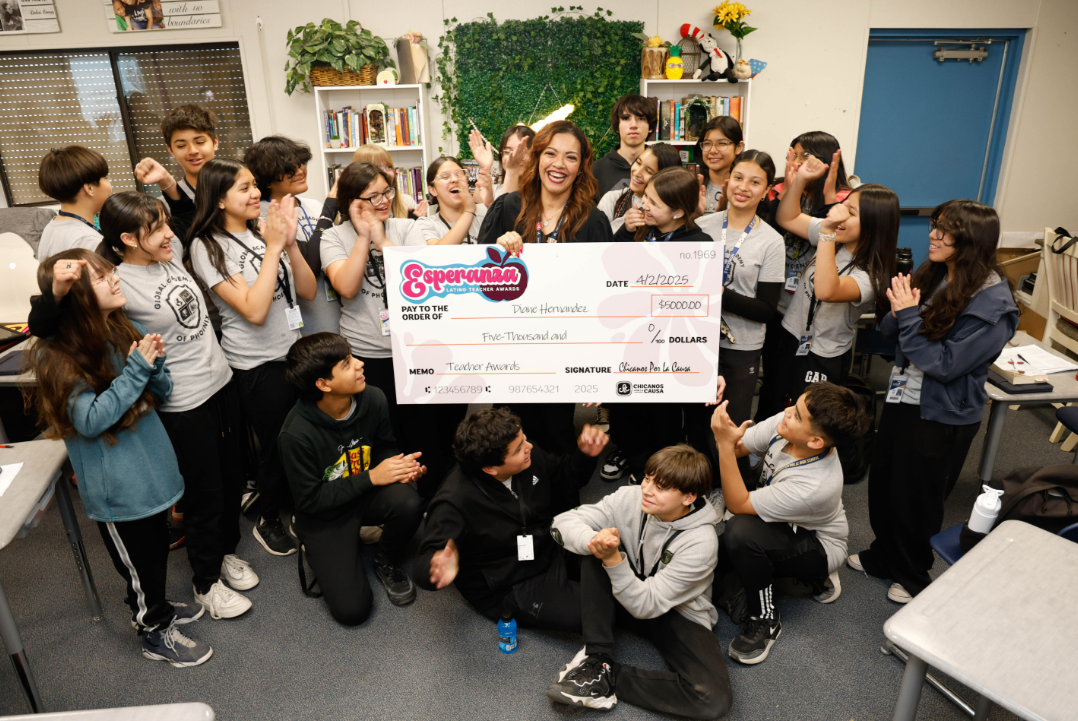 Nominate an Educator for Chicanos Por La Causa’s Esperanza Teacher Awards